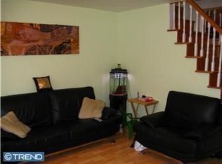 921 McClellan St, Philadelphia, PA 19148