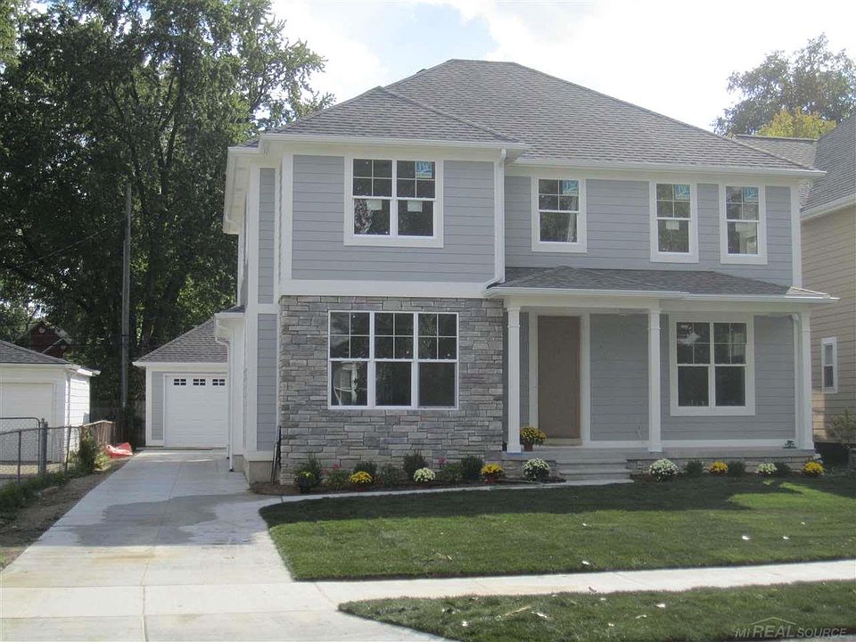 1st image of 434 Linden Ave #3