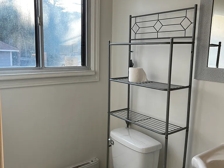 549 Jones Ave #X — Photo 11