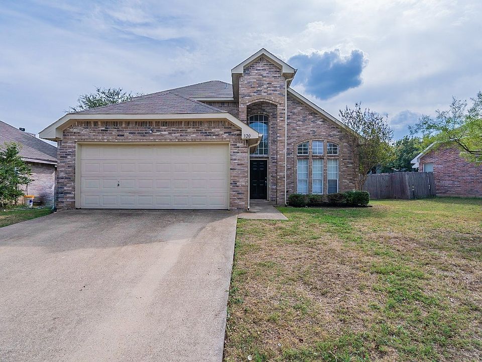 1st image of 320 W Willow Creek Dr