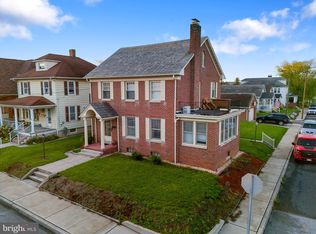 216 Fulton St, Hanover, PA 17331