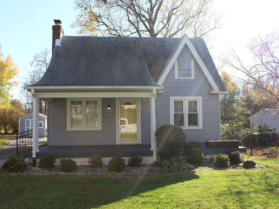 1st image of 805 E Markwood Ave