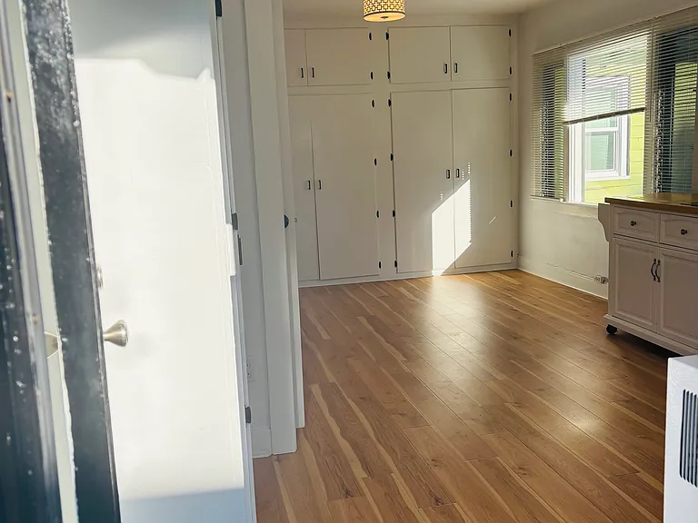 274 Cliff Dr #8 — Photo 9