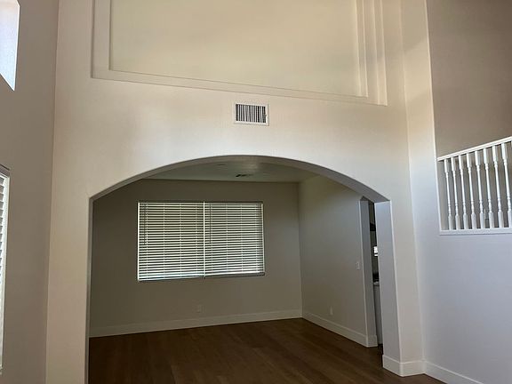 5th image of 2154 Pescara Ct