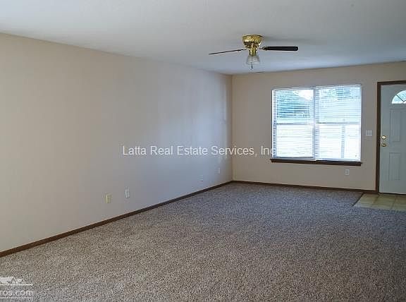 2nd image of 715 W 26th St