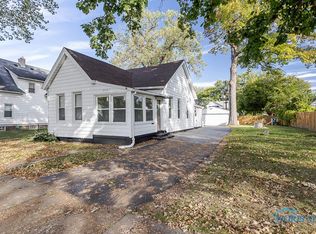 1264 Fernwood Ave, Toledo, OH 43607