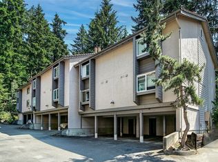 12719 NE 120th St APT D4, Kirkland, WA 98034