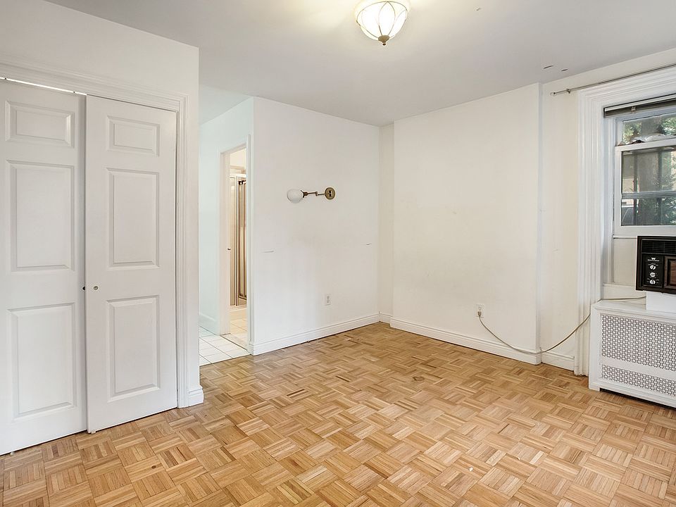 1st image of 34 Beekman Pl #Gn