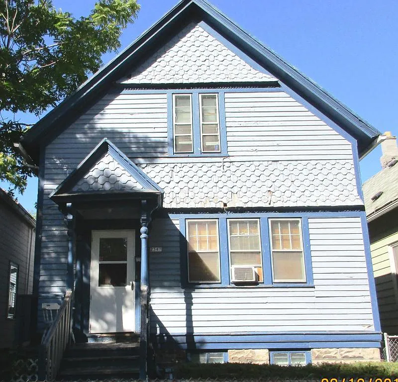 2347 N 17th St photo 1