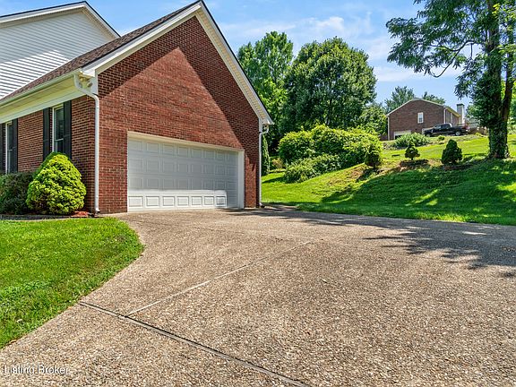 5th image of 12412 Warner Dr