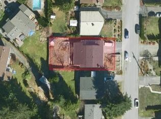 982 Saddle St, Coquitlam, BC V3C3N5