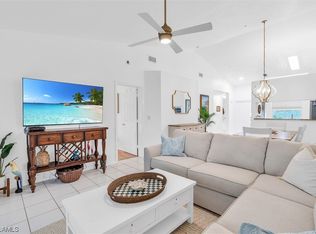 6625 Huntington Lakes Cir APT 204, Naples, FL 34119