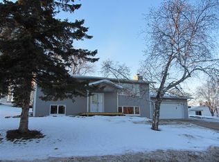 1006 Oak Grove Ave, Detroit Lakes, MN 56501