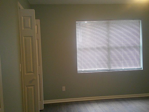 5th image of 4324 Lexington Way