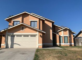 3400 Charlotte St, Bakersfield, CA 93313