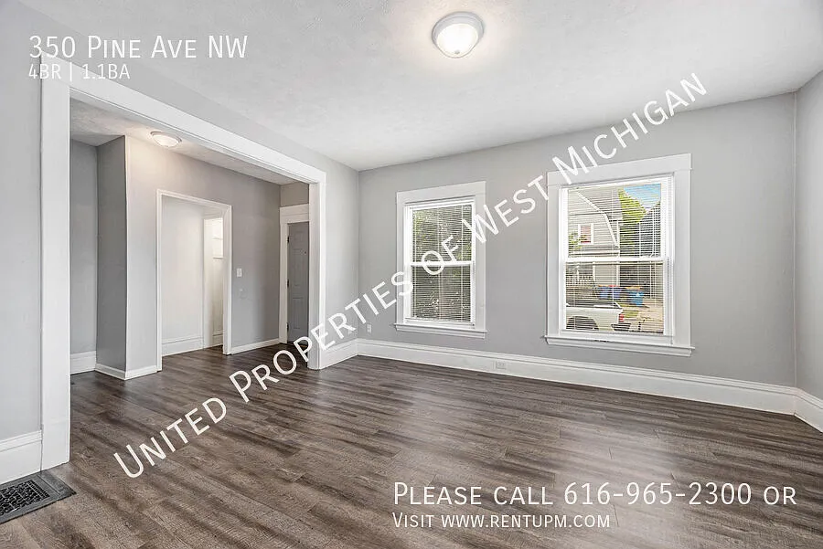 Available Now | 4 Bedroom 1.5 Bath Single Family Home in the West Grand Neighborhood | Off Bridge... — Photo 2