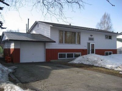 406 Stewart St, Anchorage, AK, 99508