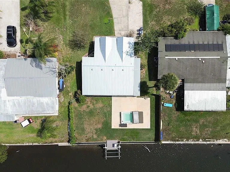 607 Manatee Ave — Photo 45