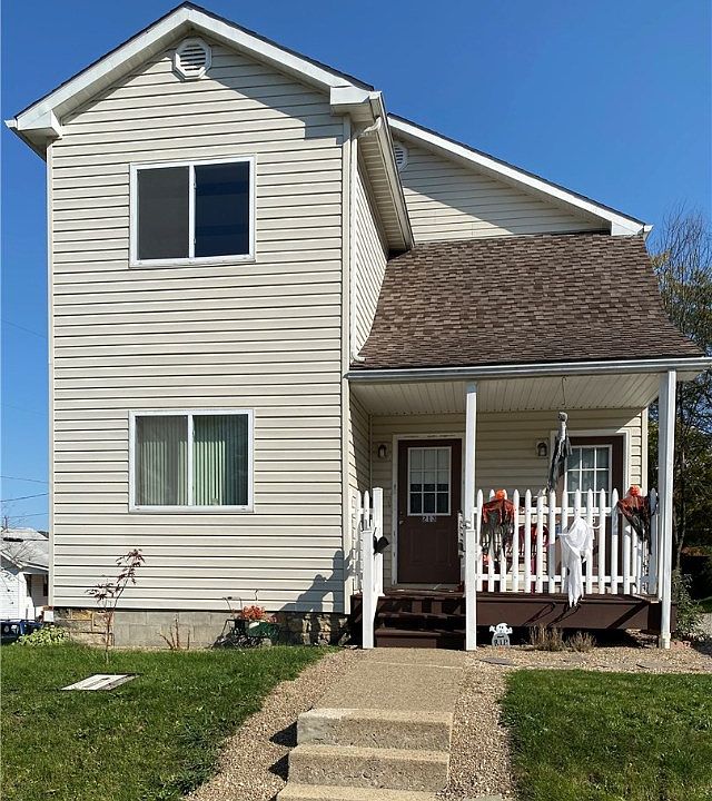 1st image of 213/215 Brown Ave