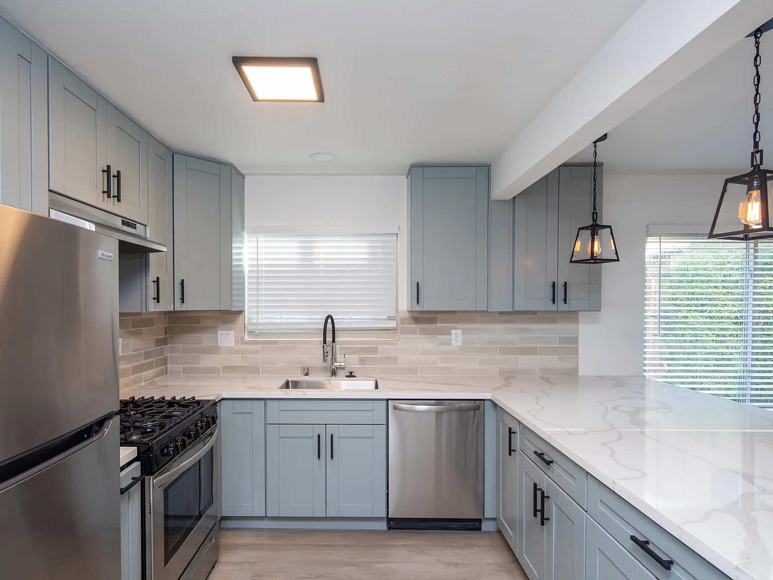 The Bluefin — Photo 4