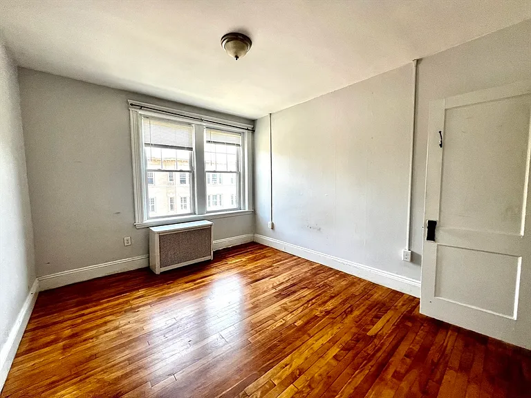 76 Babcock St #3 — Photo 5