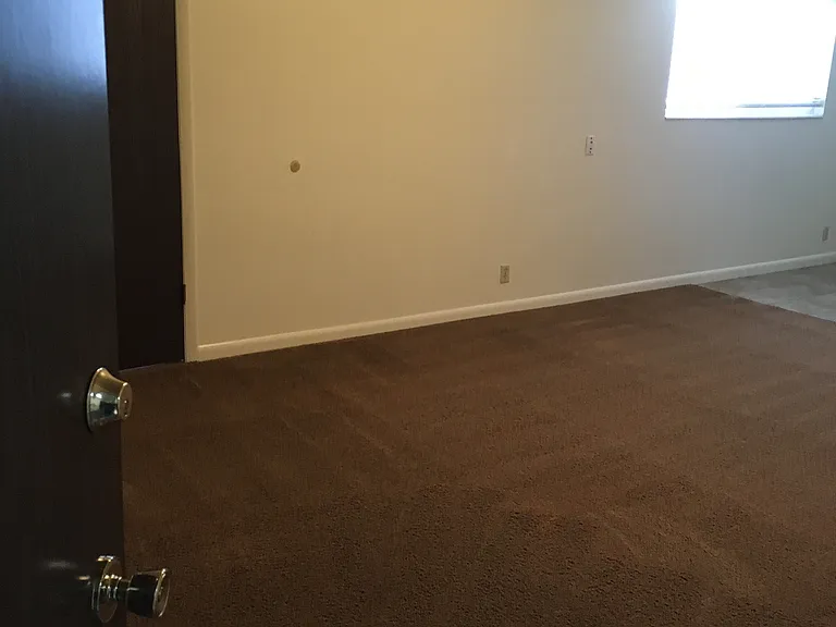 622 N Main St #622 — Photo 1