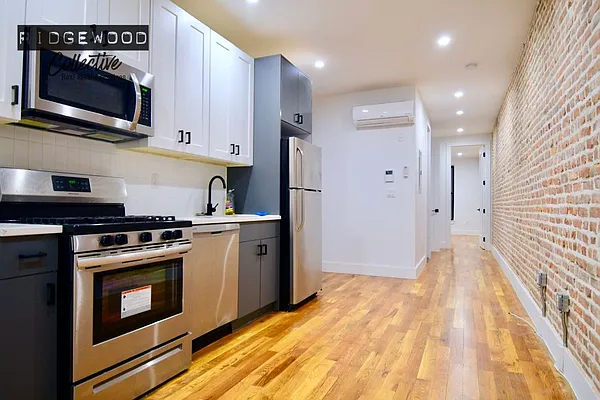 Rented by Voro NYC | media 27