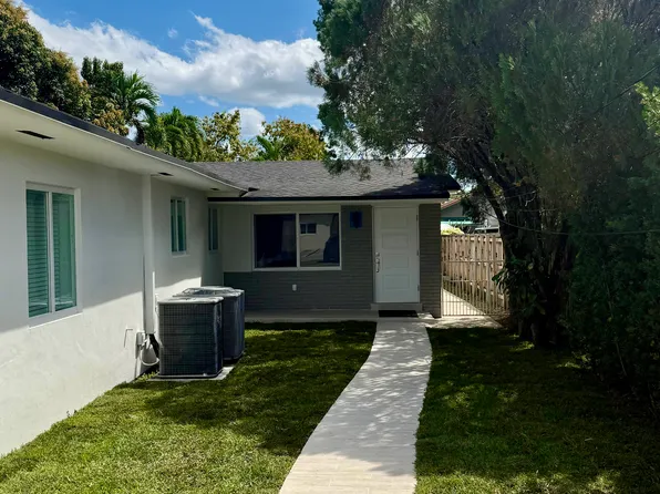 7314 SW 22nd St, Miami, FL 33155