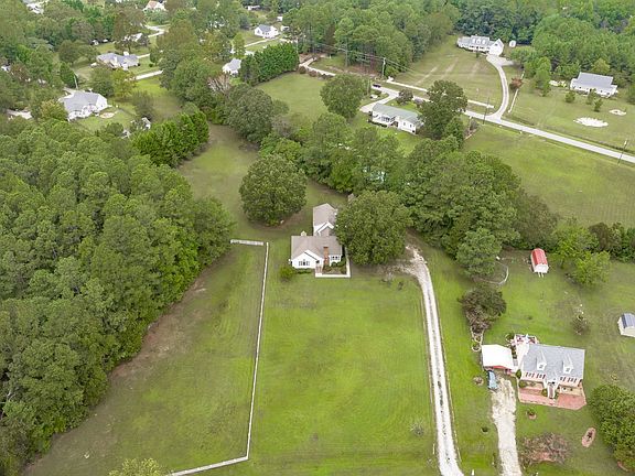 5th image of 119 Lakeside Cir