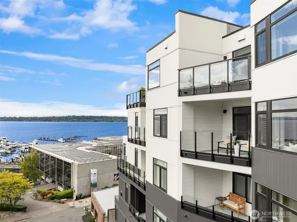 108 2nd Avenue S #403, Kirkland, WA 98033