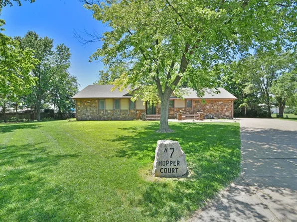7 N Hopper Ct, Goddard, KS 67052