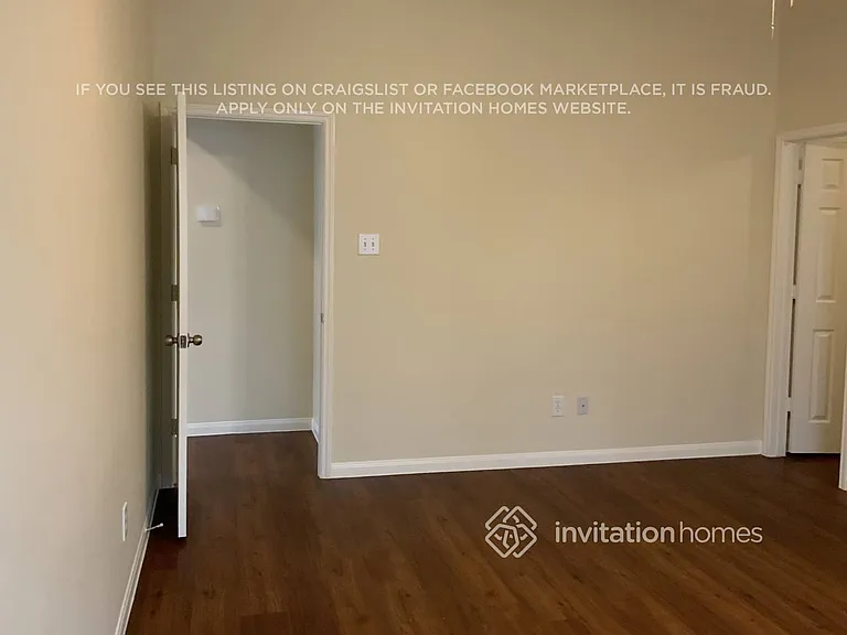 110 Rodeo Dr — Photo 9