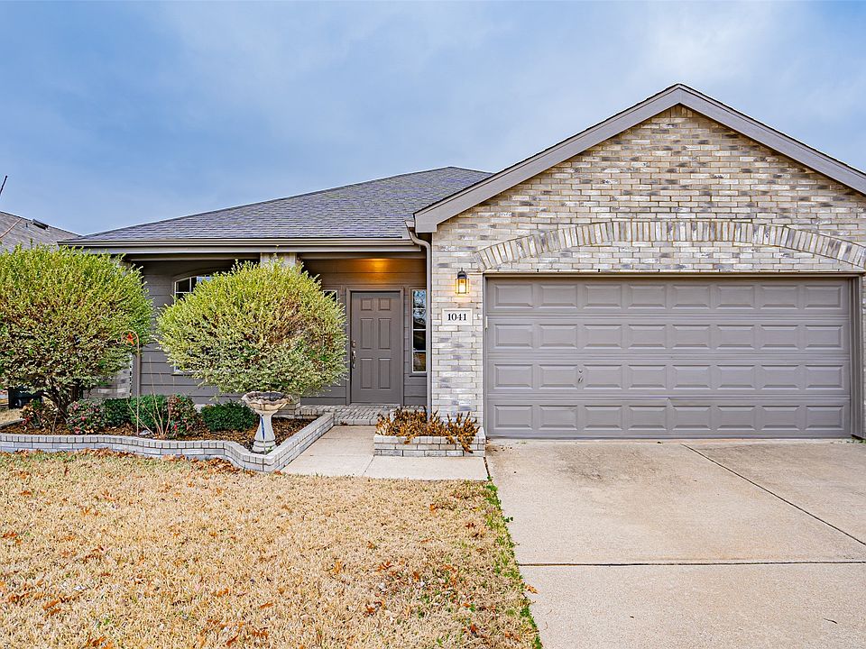 1st image of 1041 Harriman Dr