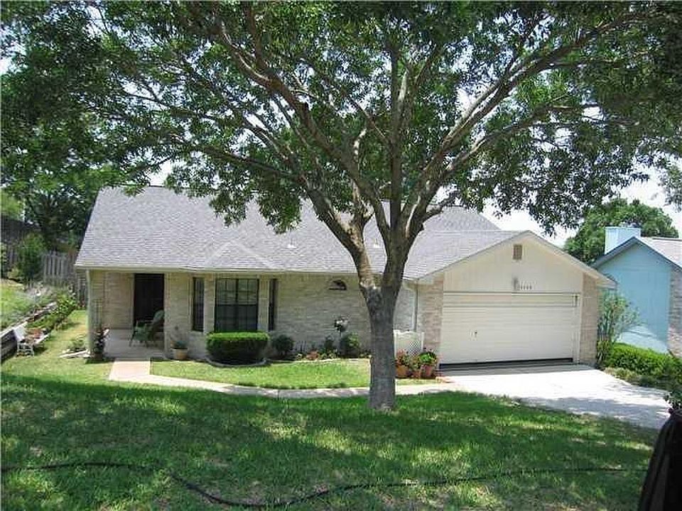 1st image of 2408 Stirrup Dr
