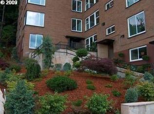 1205 SW Cardinell Dr UNIT 301, Portland, OR 97201