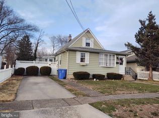 25 W Broadway, Maple Shade, NJ 08052
