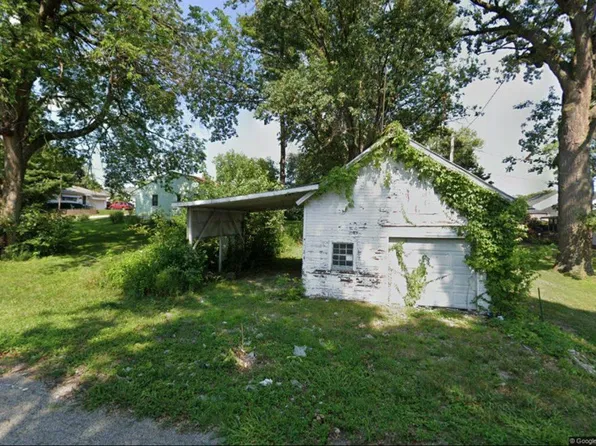 632 S 23rd St, Decatur, IL 62521