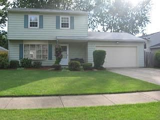 2nd image of 290 Maplewood Ct