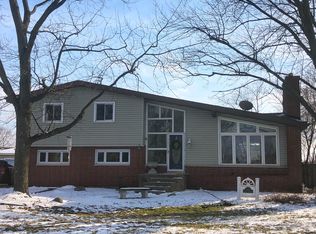 644 Main St, Dyer, IN 46311