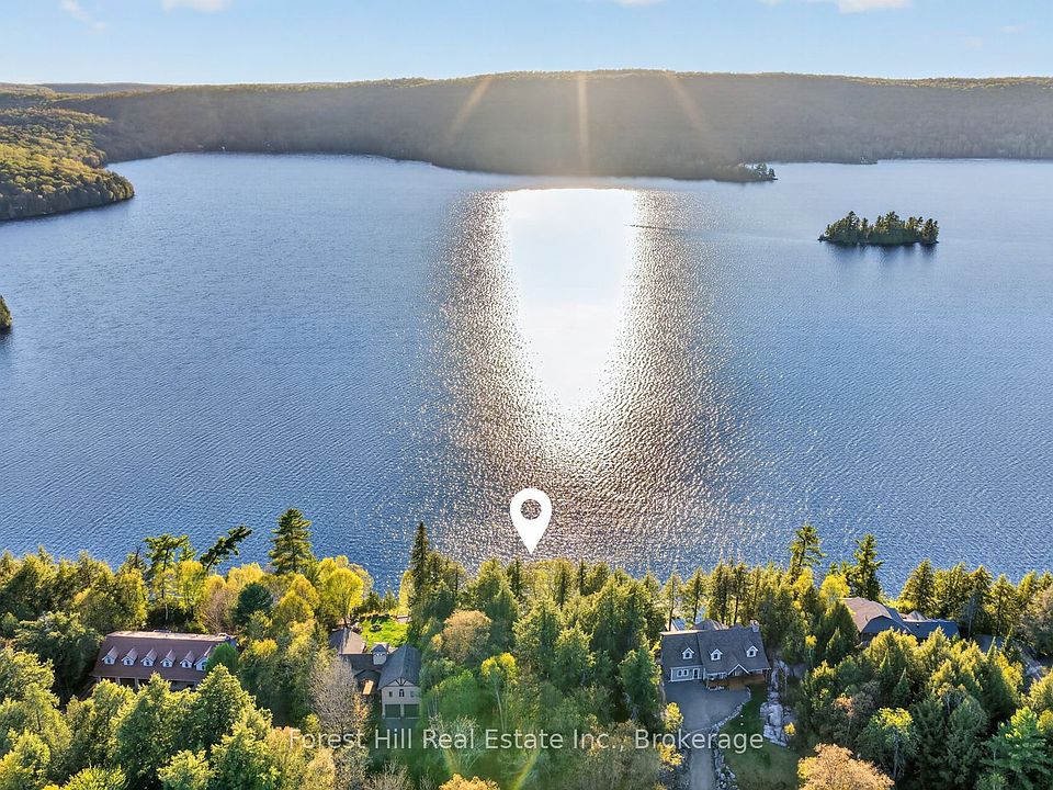 1st image of 136 Rock Point Rd