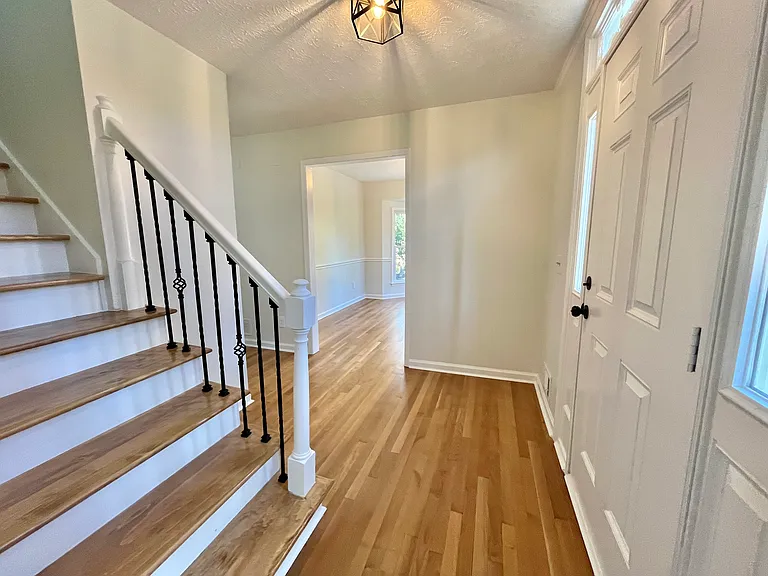 1469 Cheyenne Ct — Photo 24