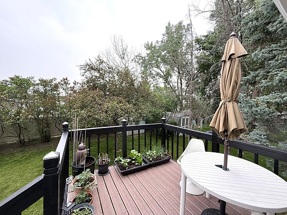 2nd image of 1423 Northway Pl