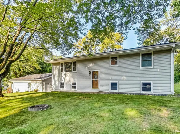 321 Williams St, Elko New Market, MN 55054