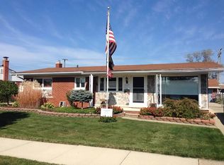 14208 Huntington St, Riverview, MI 48193