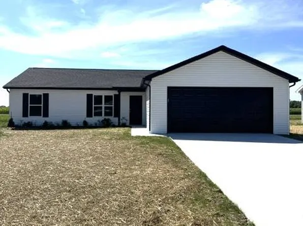 1305 S Walters St, Robinson, IL 62454