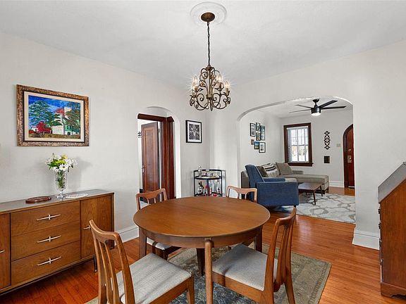 5th image of 5338 Lindenwood Ave