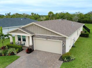 532 SE Mulberry Way, Port Saint Lucie, FL 34984