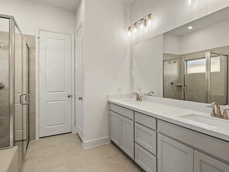 2612 Griffith Mews — Photo 8
