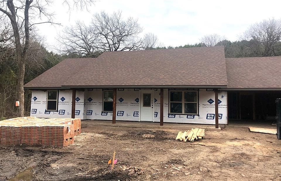 1st image of 707 Corral Dr
