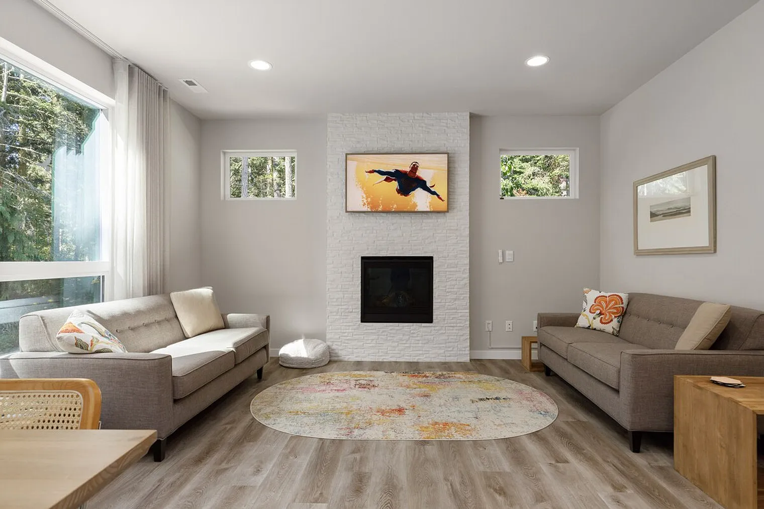 4 bed, 2.5 bath, $4,064 — Photo 3